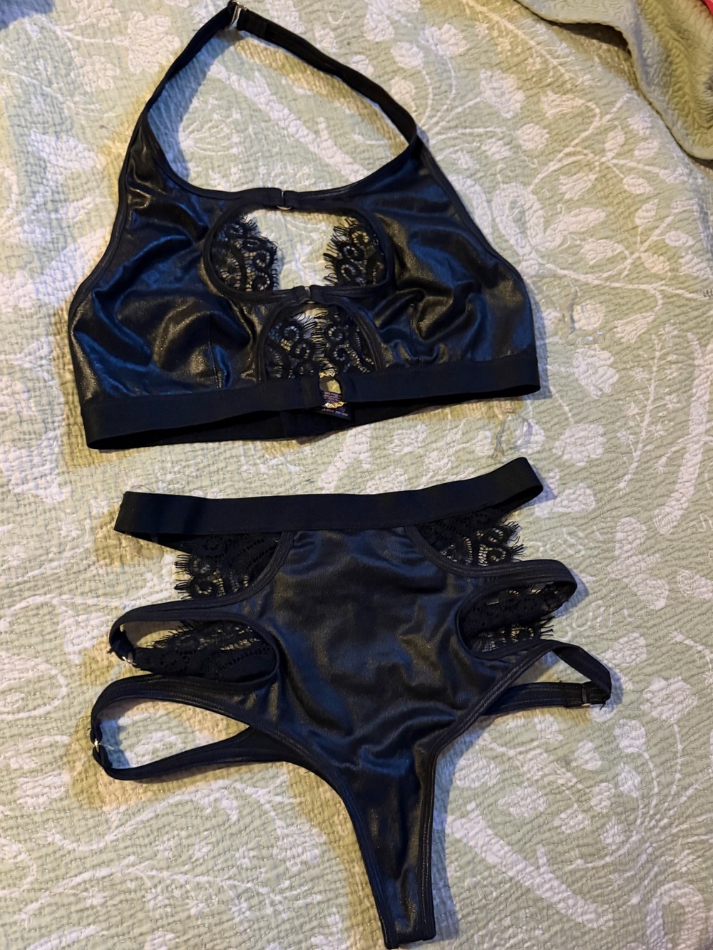Dreamgirl Black Lace Halter Bralette with Strappy High-Cut Panty - Picture 2 of 5
